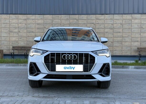 Audi Q3 2023 — 5