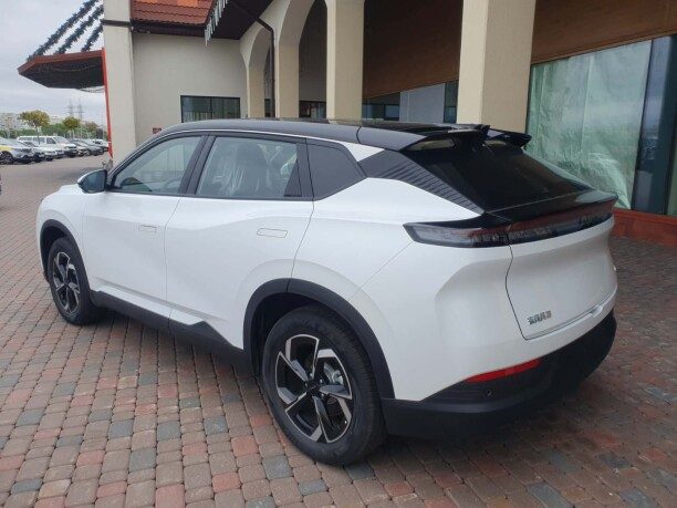 Dongfeng Aeolus L7 2025 — 2