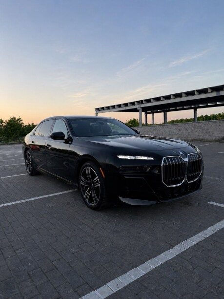 BMW 7 серия 2022