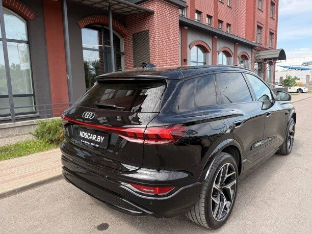 Audi Q6L e-tron 2025 — 2