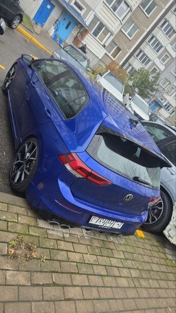Volkswagen Golf R 2023 — 4