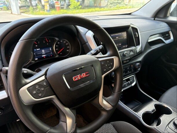 GMC Terrain 2024 — 3