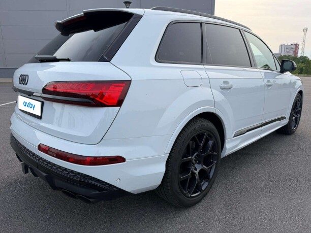 Audi SQ7 2024 — 2