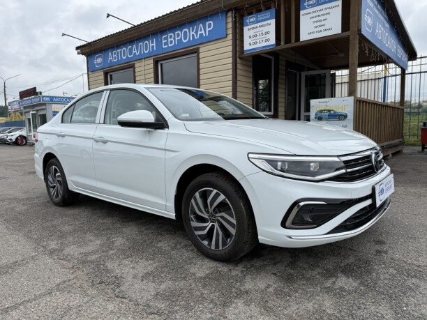 Volkswagen Bora 2024