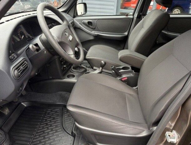 Lada Niva Travel 2024 — 3