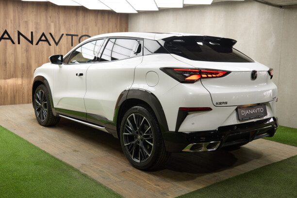 Changan UNI-T 2025 — 5