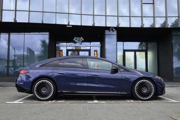 Mercedes-Benz EQS AMG 2022 — 4