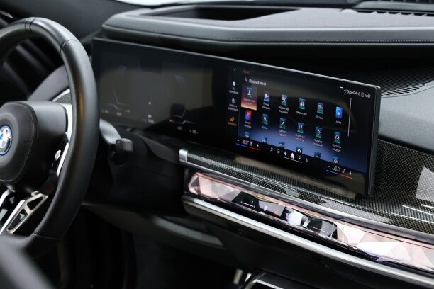 BMW i7 2023 — 3