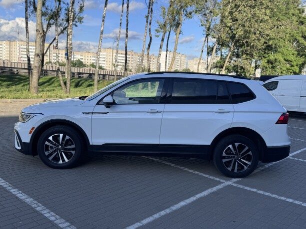 Volkswagen Tiguan Allspace 2022 — 3