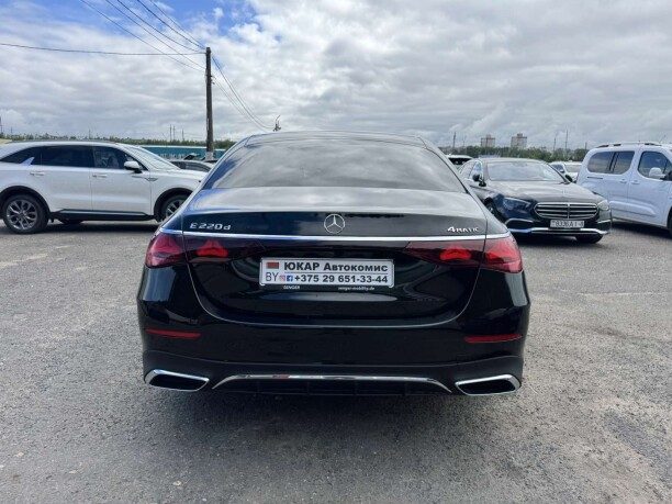 Mercedes-Benz E-Kлacc 2024 — 2