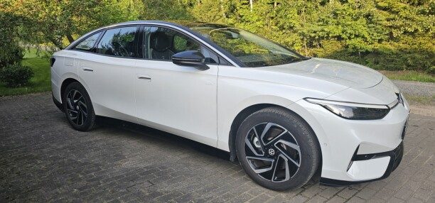 Volkswagen ID.7 2023 — 4