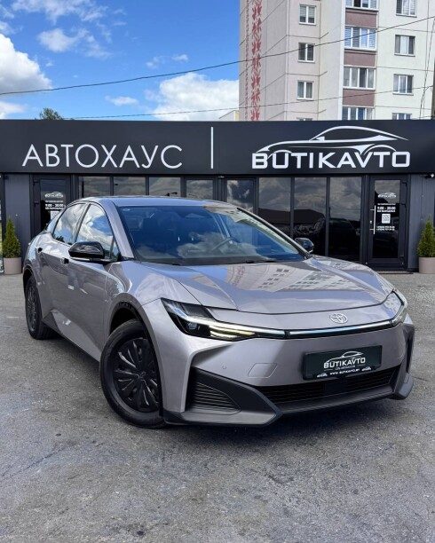 Toyota bZ3 2023