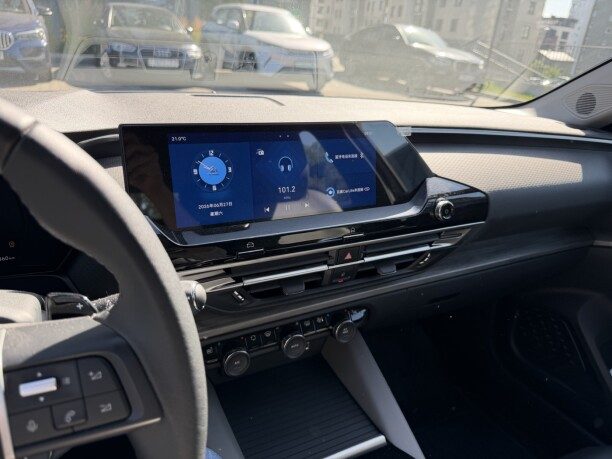 Citroen C5 X 2024 — 3