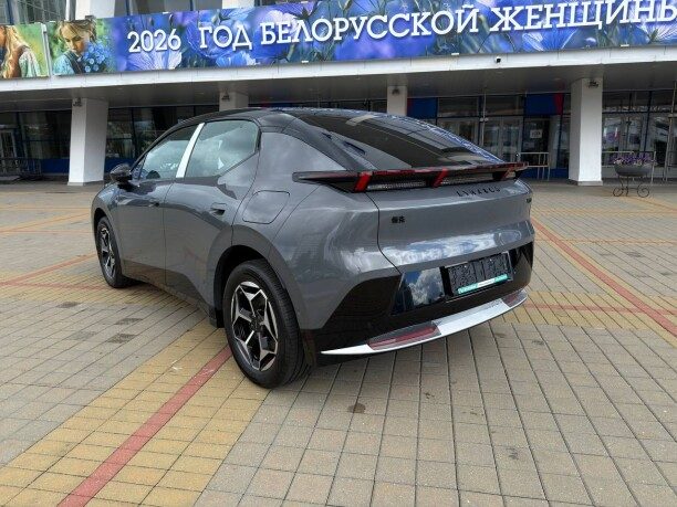 Lynk & Co Z20 2026 — 4