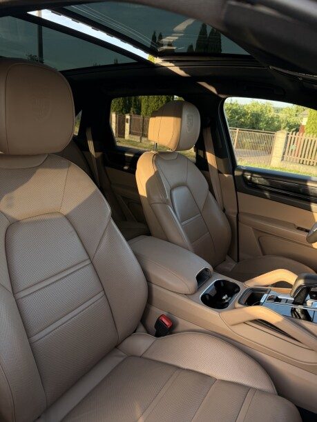 Porsche Cayenne 2022 — 5