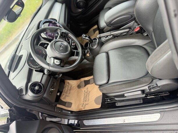 MINI Hatch 2022 — 3