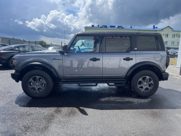 Ford Bronco 2024 — 4