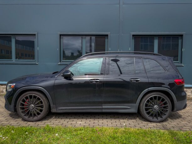 Mercedes-Benz GLB AMG 2022 — 3