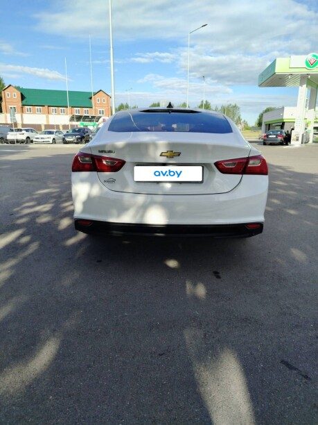 Chevrolet Malibu 2022 — 4