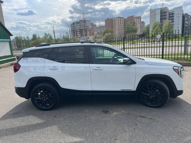 GMC Terrain 2024 — 2