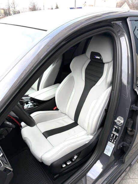 BMW M5 2022 — 2