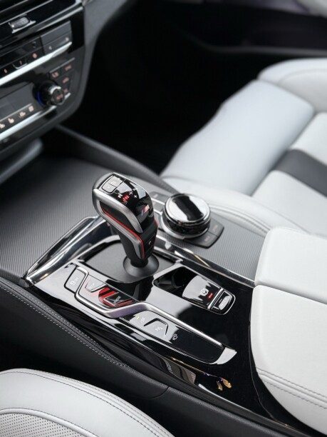 BMW M5 2022 — 3