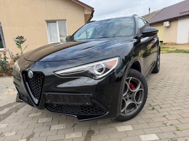 Alfa Romeo Stelvio 2022