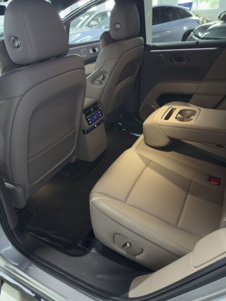 Li Auto Li i6 2025 — 5