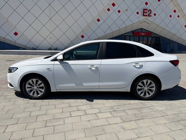 Buick excelle 2022 — 2