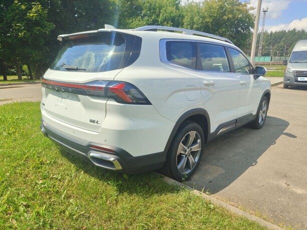 Geely Haoyue L 2024 — 5