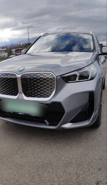 BMW iX1 2024