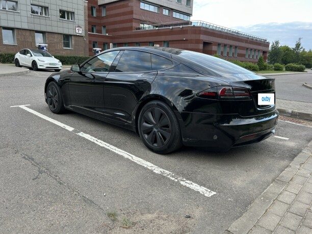 Tesla Model S 2022 — 2