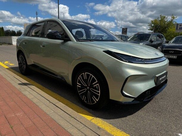 ARCFOX T1 2026 — 5