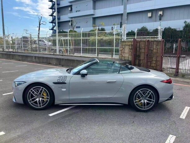 Mercedes-Benz SL-Класс AMG 2023