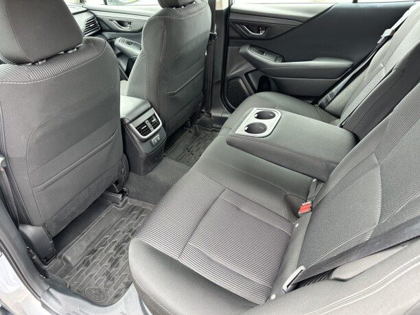 Subaru Legacy 2022 — 3