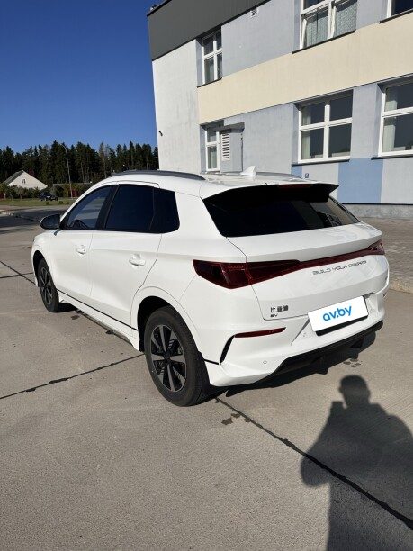 BYD E2 2025 — 5