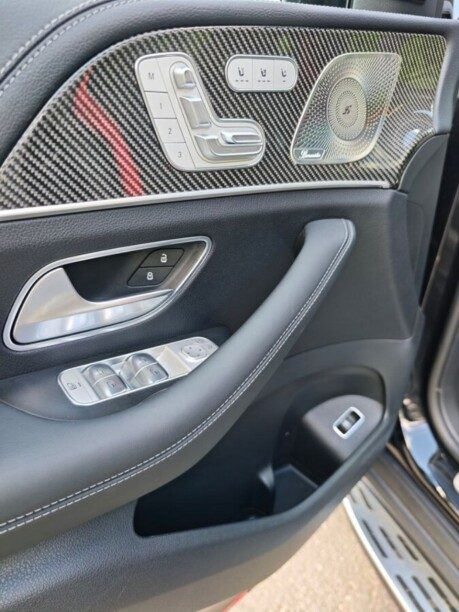 Mercedes-Benz GLE Coupe AMG 2024 — 3