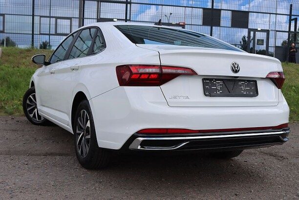 Volkswagen Jetta 2024 — 5