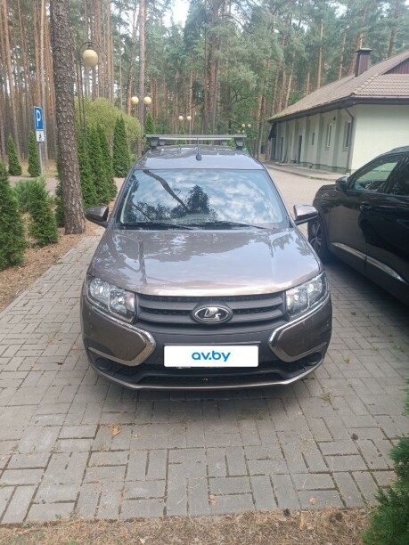 Lada Largus 2025