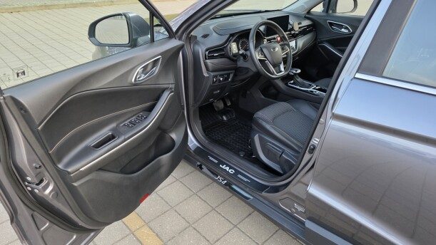 JAC JS4 2022 — 3