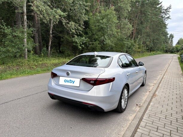 Alfa Romeo Giulia 2022 — 3