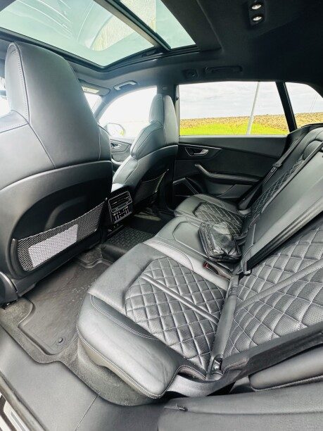 Audi SQ8 2022 — 4
