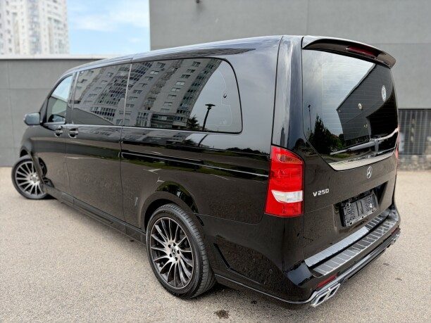 Mercedes-Benz V-Kлacc 2023 — 5