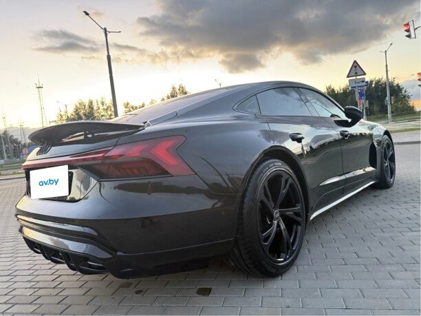 Audi e-tron GT 2022 — 3