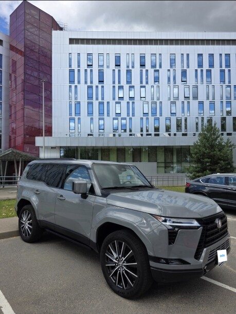 Lexus GX 2025