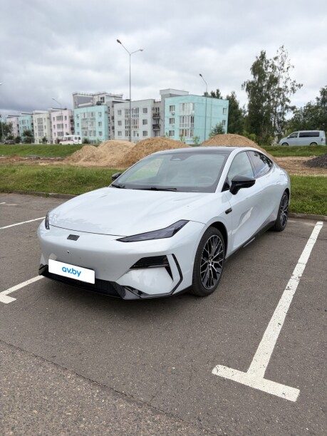 Geely Galaxy E8 2024 — 2