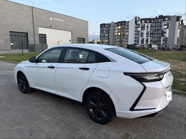 Dongfeng Aeolus Shine 2024 — 2
