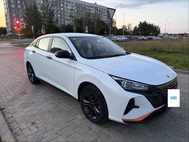 Dongfeng Aeolus Shine 2024