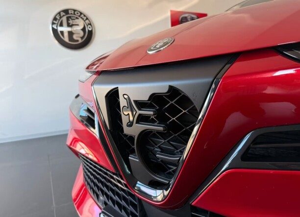 Alfa Romeo Junior 2026 — 4