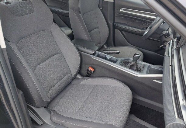 Geely Emgrand 2024 — 3